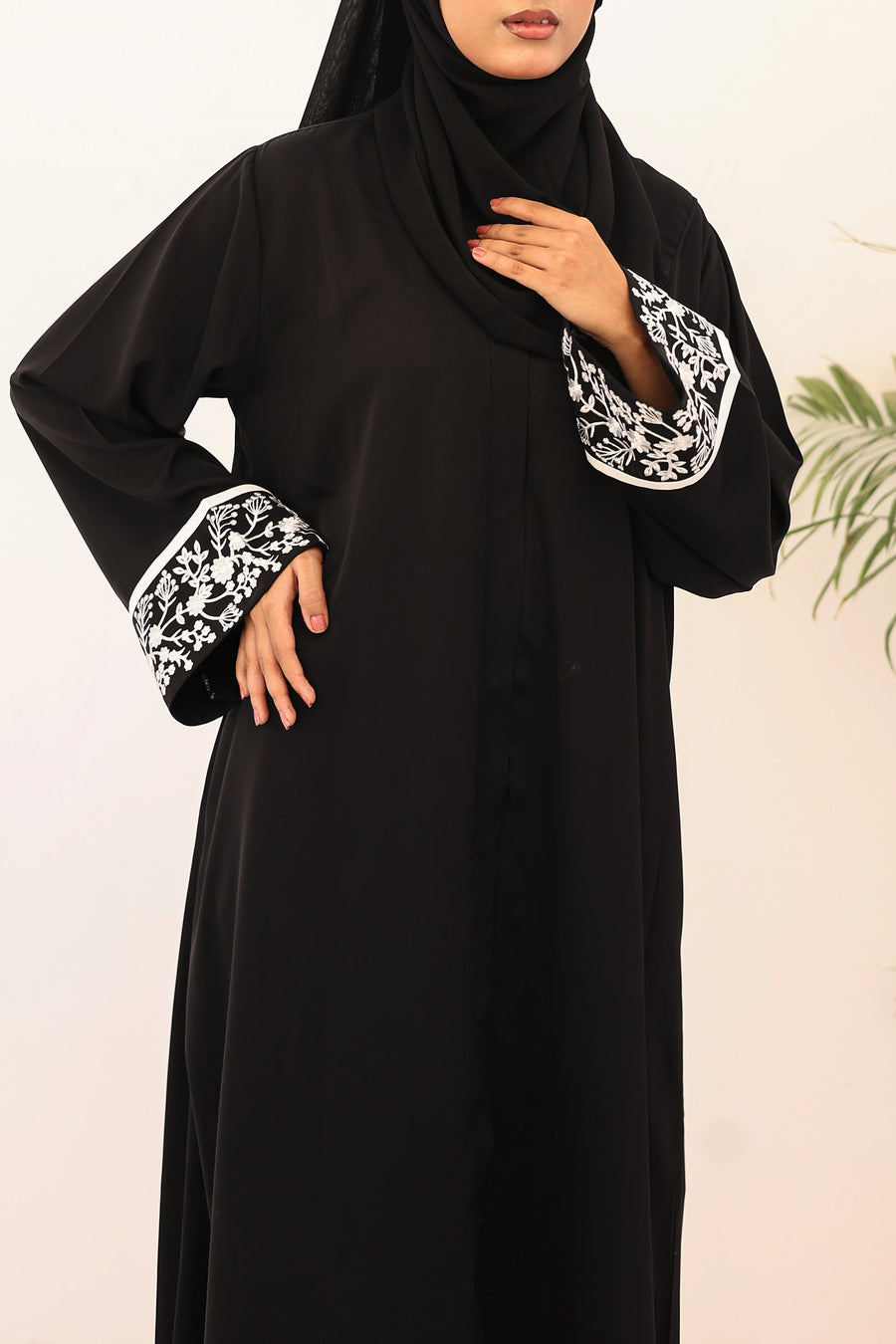 Golnaz Abaya - Black