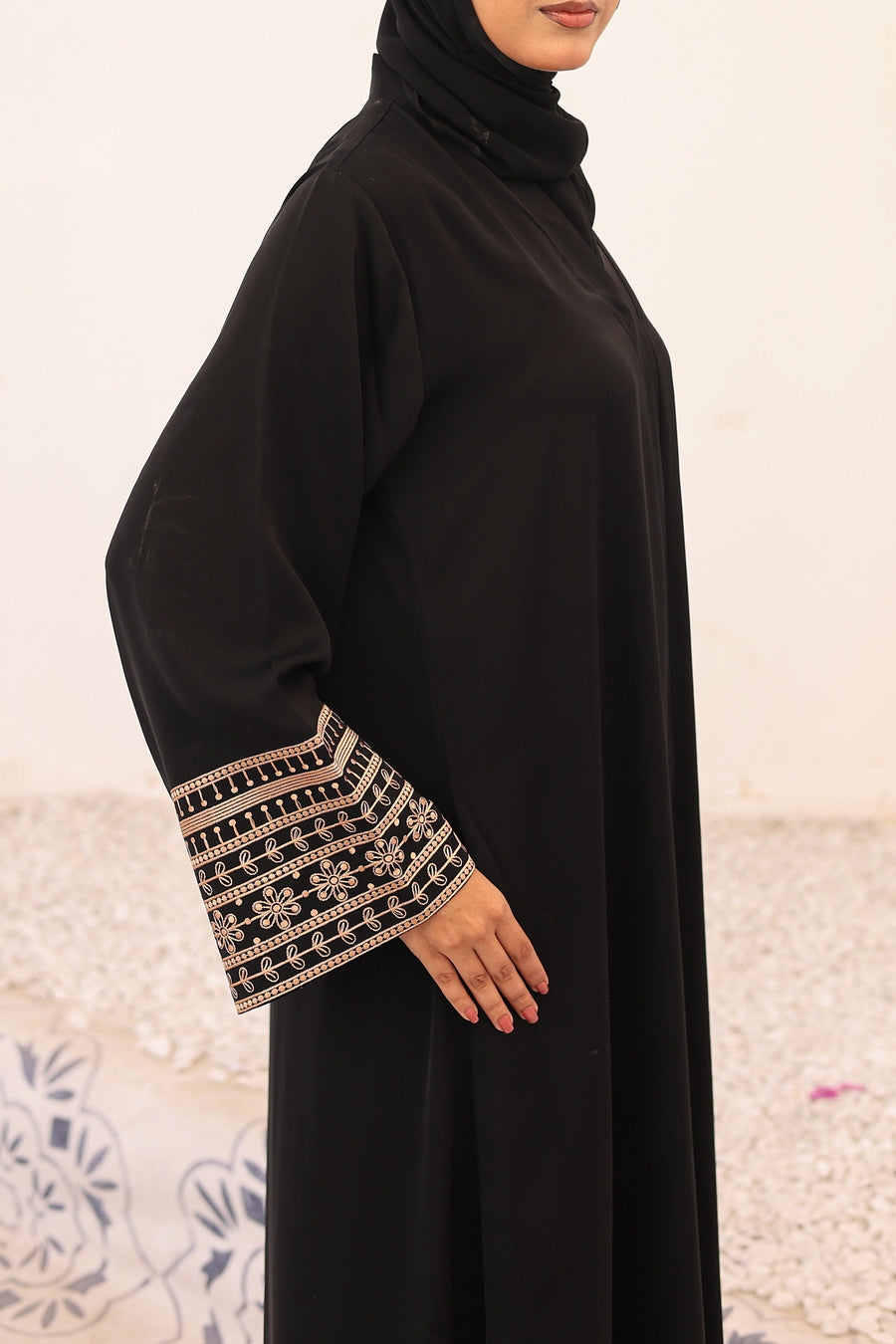 Zarafshan Embroided Abaya - Black